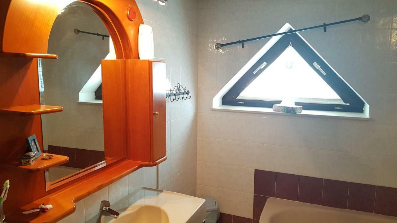 Bed and Breakfast Pr'Simi Golnik Экстерьер фото